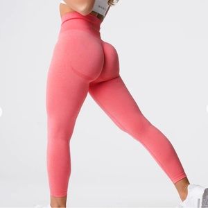 NVGTN Coral Curve Seamless Leggings - Size XS, NWT